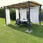 Villa In Lucca