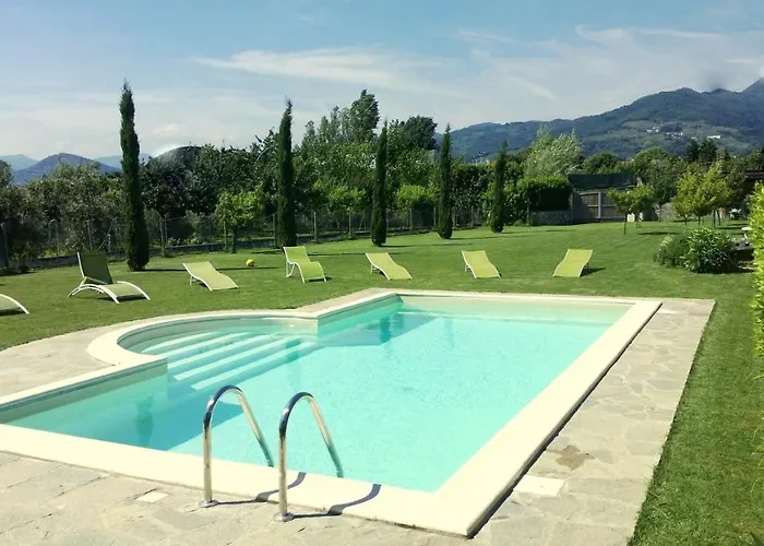 Villa In Lucca